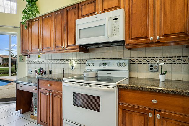 4900 NW 100TH Terrace, Coral Springs, FL 33076