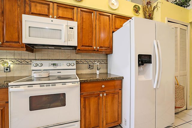 4900 NW 100TH Terrace, Coral Springs, FL 33076