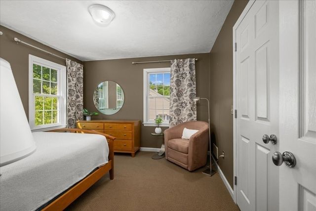 9 Hillando Dr, Shrewsbury, MA 01545