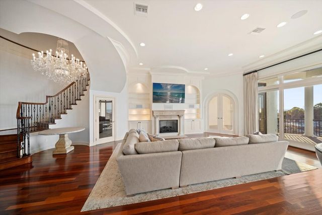 1040 ELDORADO AVENUE, Clearwater Beach, FL 33767