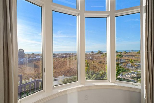 1040 ELDORADO AVENUE, Clearwater Beach, FL 33767