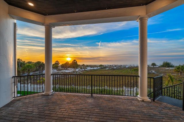 1040 ELDORADO AVENUE, Clearwater Beach, FL 33767