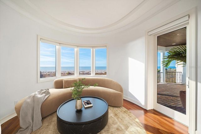 1040 ELDORADO AVENUE, Clearwater Beach, FL 33767