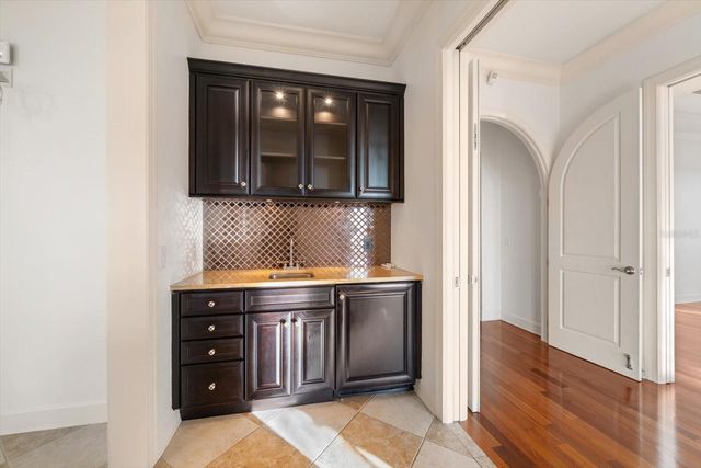 1040 ELDORADO AVENUE, Clearwater Beach, FL 33767