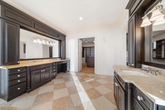 1040 ELDORADO AVENUE, Clearwater Beach, FL 33767