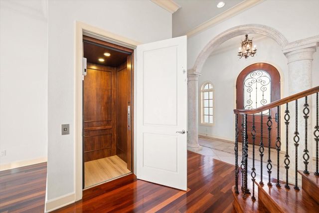 1040 ELDORADO AVENUE, Clearwater Beach, FL 33767