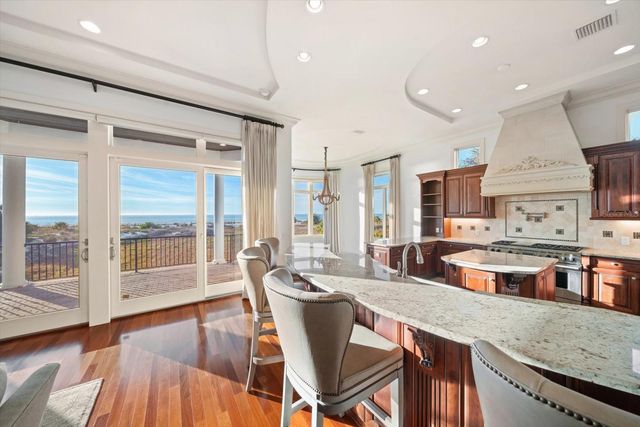 1040 ELDORADO AVENUE, Clearwater Beach, FL 33767