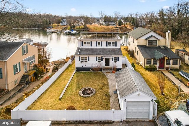 333 STURTONS LN, Pasadena, MD 21122