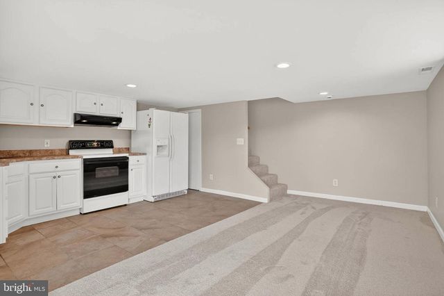 333 STURTONS LN, Pasadena, MD 21122