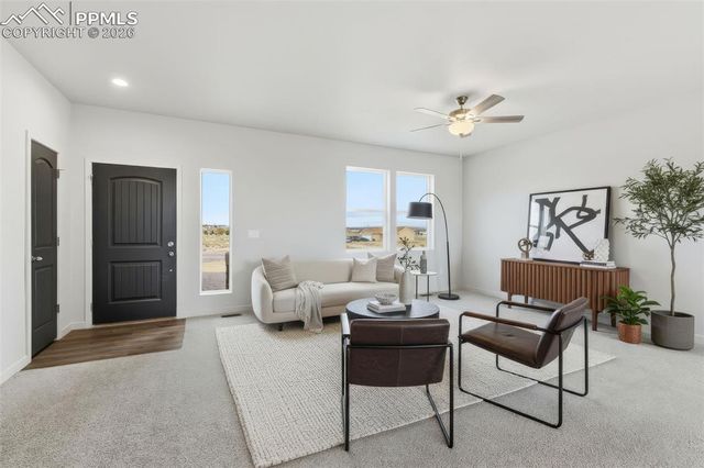 916 E Platteville Boulevard, Pueblo West, CO 81007