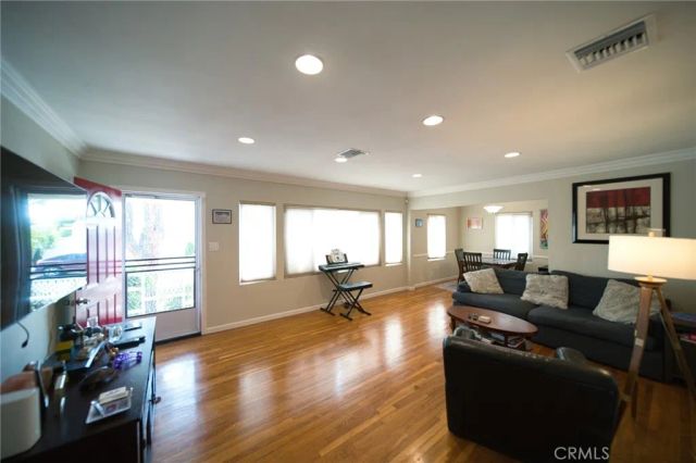 10841 Cantlay, Sun Valley, CA 91352