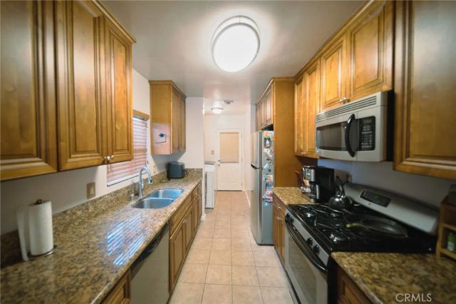10841 Cantlay, Sun Valley, CA 91352