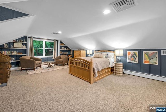 220 Ottowa Lane, Franklin Lakes, NJ 07417