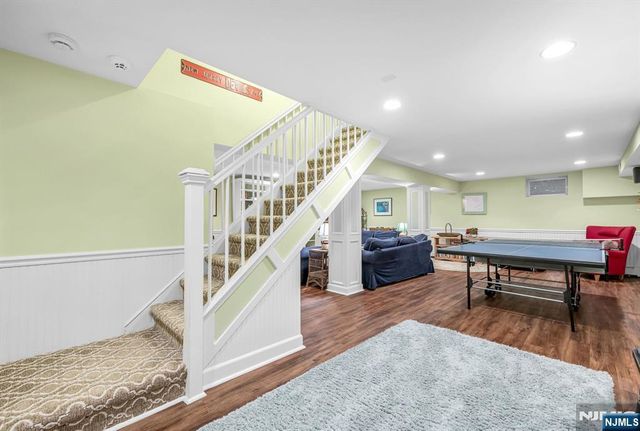 220 Ottowa Lane, Franklin Lakes, NJ 07417