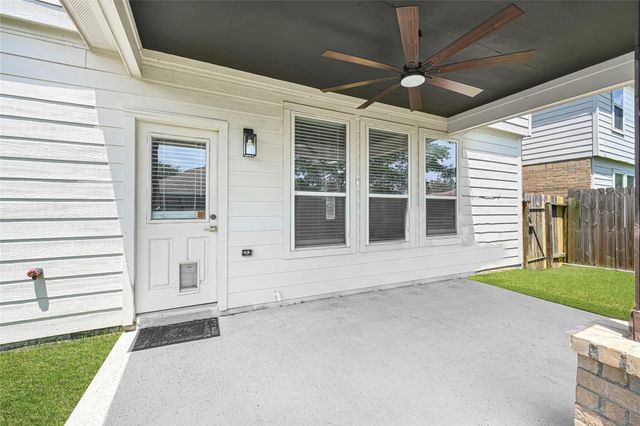 1827 Macondray Drive, Humble, TX 77396