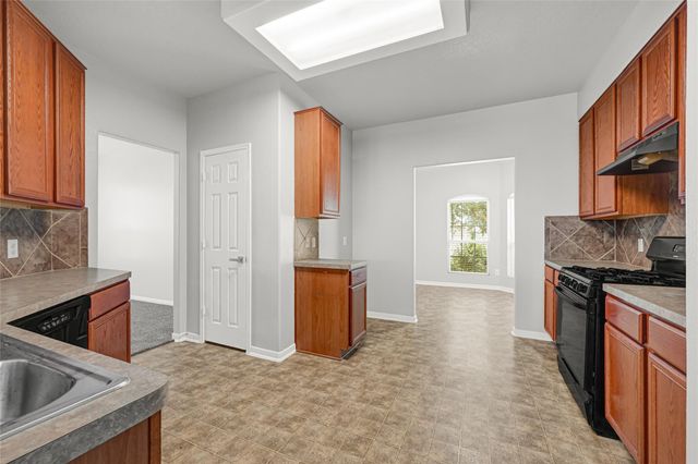 1827 Macondray Drive, Humble, TX 77396