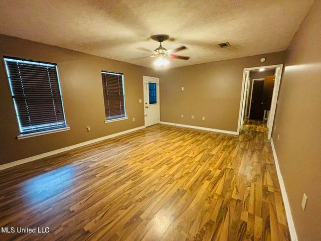 248 Kimbrough Drive, Jackson, MS 39204