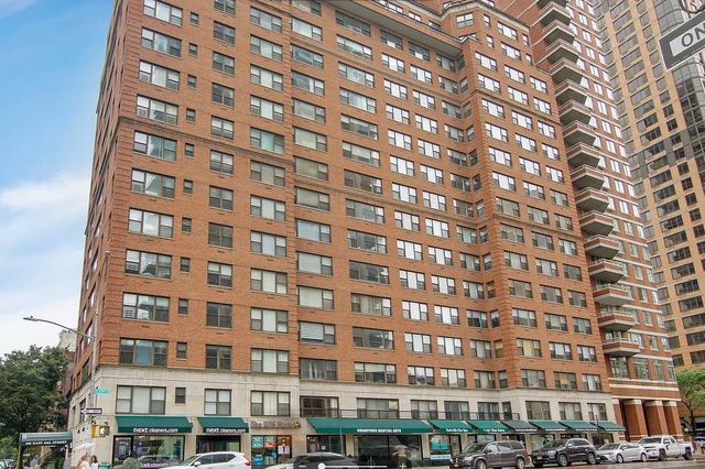 400 E 85th St Apt 2H, New York City, NY 10028