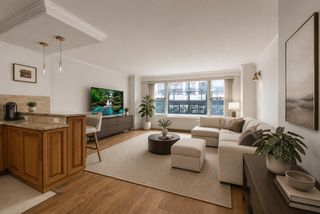 400 E 85th St Apt 2H, New York City, NY 10028