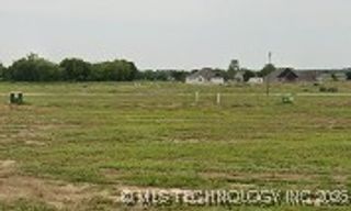 28032 E 108th Place, Coweta, OK 74429