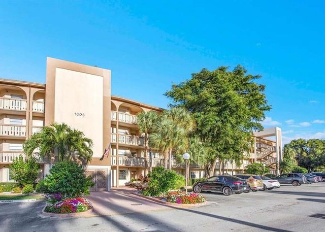 1603 Abaco Drive G4, Coconut Creek, FL 33066