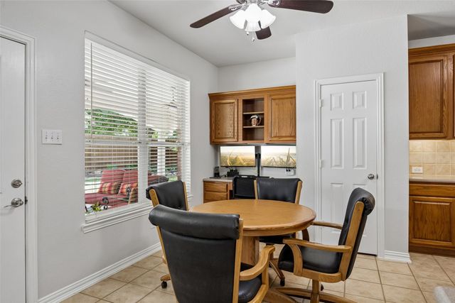 8010 Kings Court, Rowlett, TX 75089