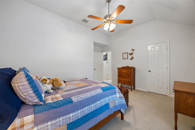 8010 Kings Court, Rowlett, TX 75089