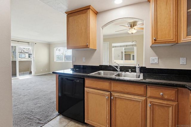 5033 Los Morros Way 55, Oceanside, CA 92057