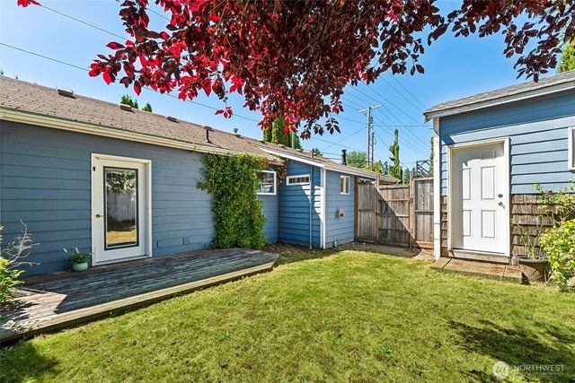 1919 Jackson Avenue NW, Olympia, WA 98502