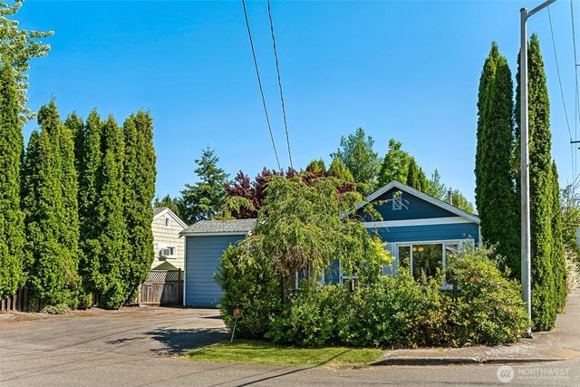 1919 Jackson Avenue NW, Olympia, WA 98502