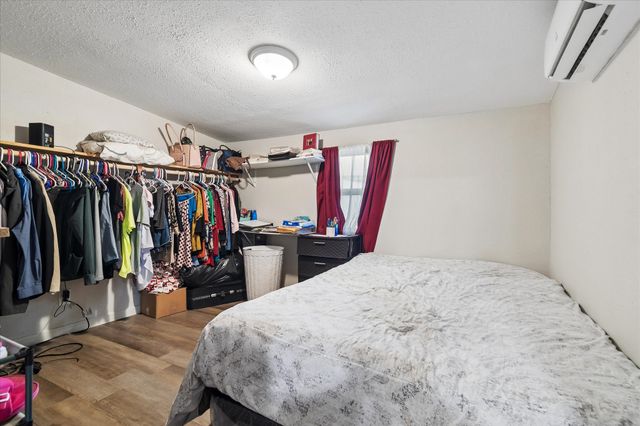 4201 Easter Avenue, Dallas, TX 75216