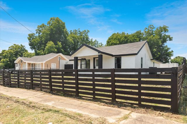 4201 Easter Avenue, Dallas, TX 75216