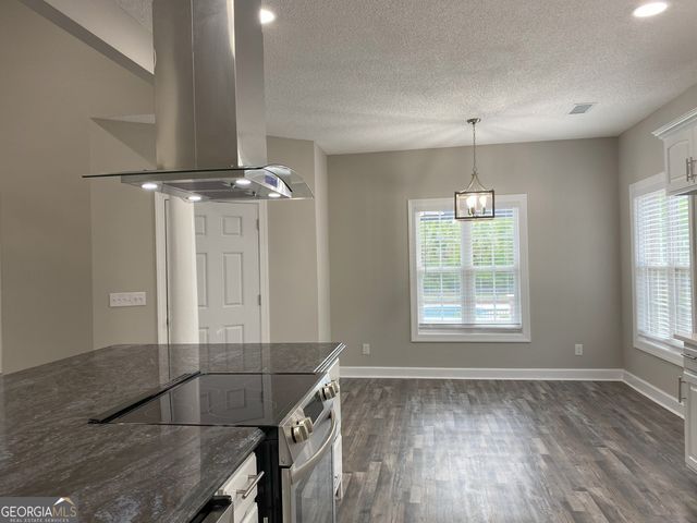 589 Old Mill Creek Road, Ellabell, GA 31308
