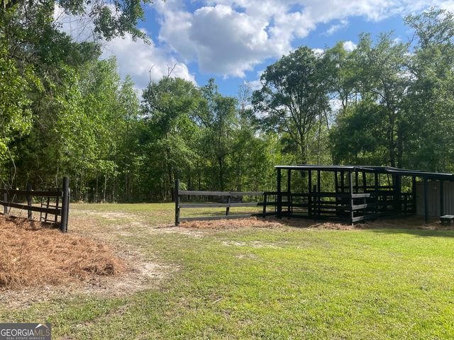 589 Old Mill Creek Road, Ellabell, GA 31308
