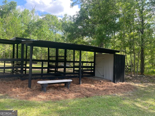 589 Old Mill Creek Road, Ellabell, GA 31308
