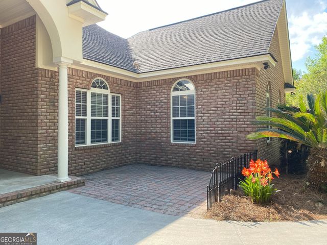 589 Old Mill Creek Road, Ellabell, GA 31308