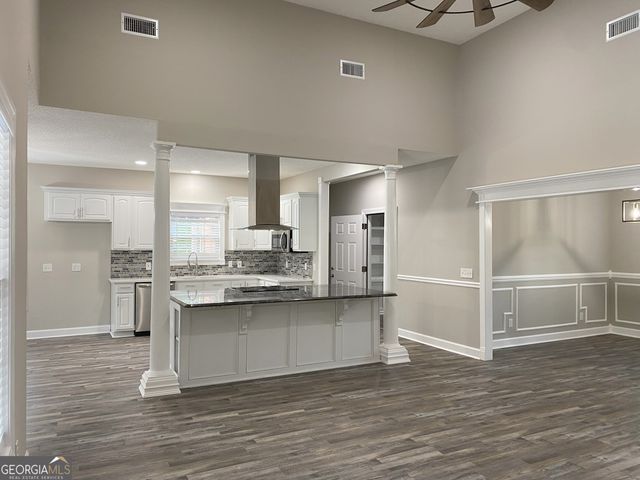 589 Old Mill Creek Road, Ellabell, GA 31308