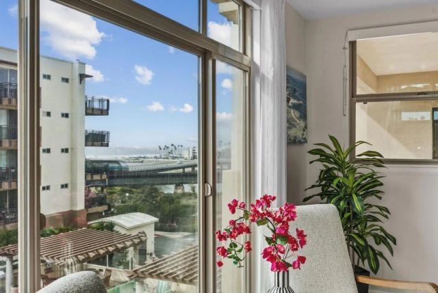 1019 Costa Pacifica Way 1210, Oceanside, CA 92054