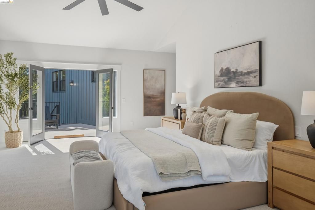 Image 16 of property listing at 4120 Happy Valley Rd, Lafayette, CA 94549