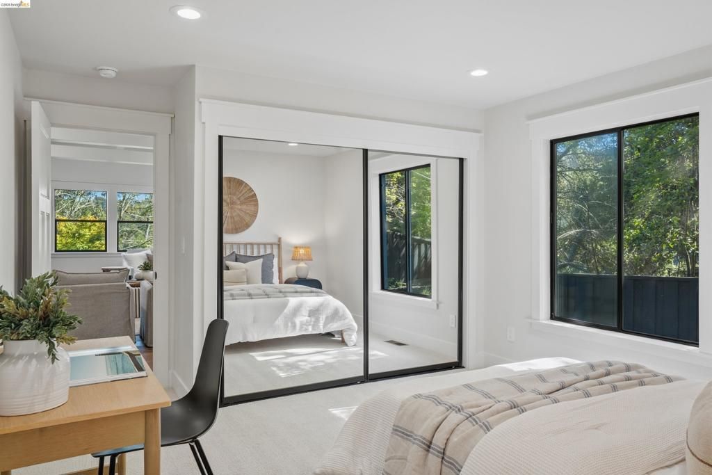 Image 23 of property listing at 4120 Happy Valley Rd, Lafayette, CA 94549