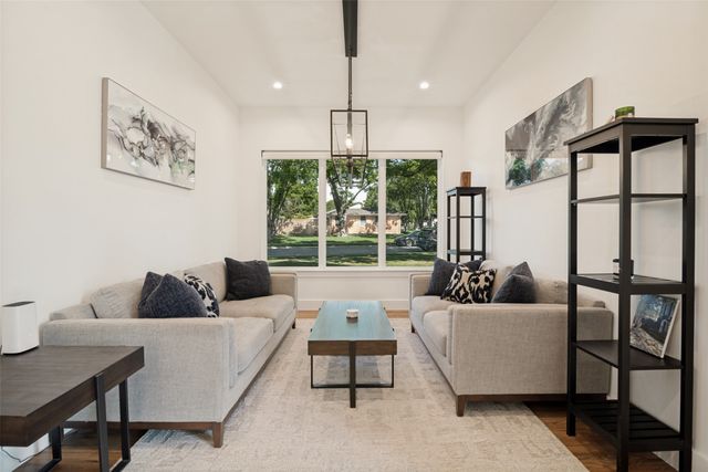 10226 Northlake Drive, Dallas, TX 75218