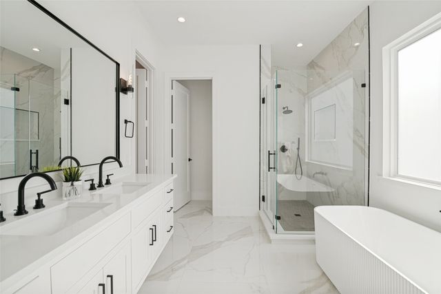 10226 Northlake Drive, Dallas, TX 75218