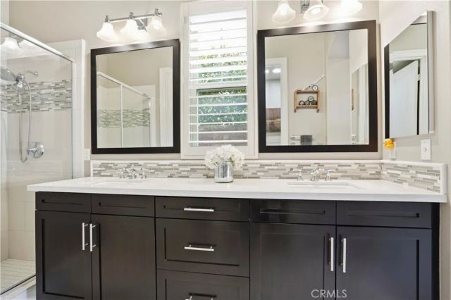 17491 Oakbluffs Lane, Huntington Beach, CA 92649