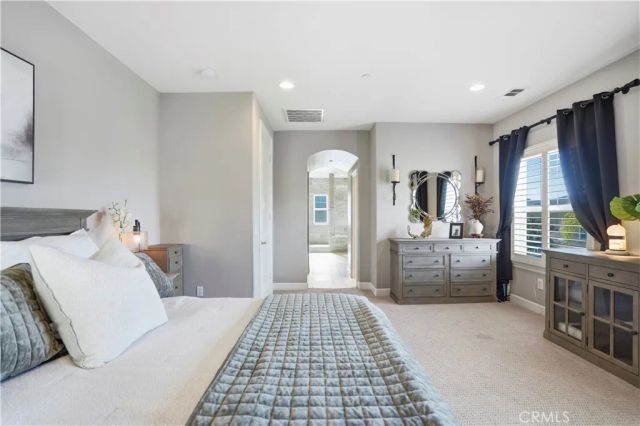 17491 Oakbluffs Lane, Huntington Beach, CA 92649