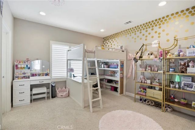 17491 Oakbluffs Lane, Huntington Beach, CA 92649