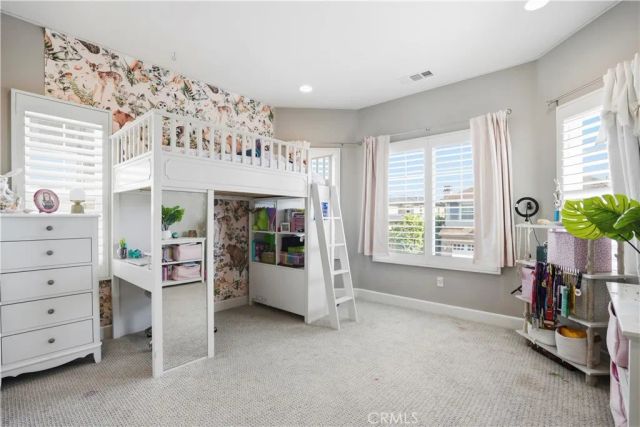 17491 Oakbluffs Lane, Huntington Beach, CA 92649