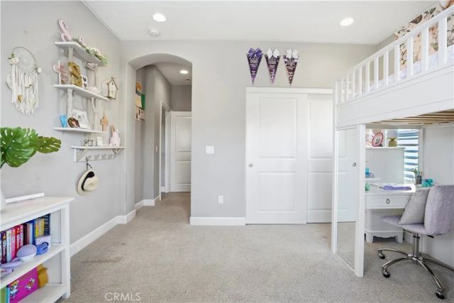 17491 Oakbluffs Lane, Huntington Beach, CA 92649