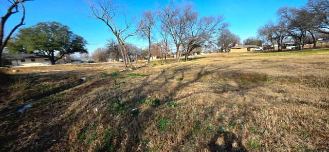 302 N Parvin Street, Prosper, TX 75078