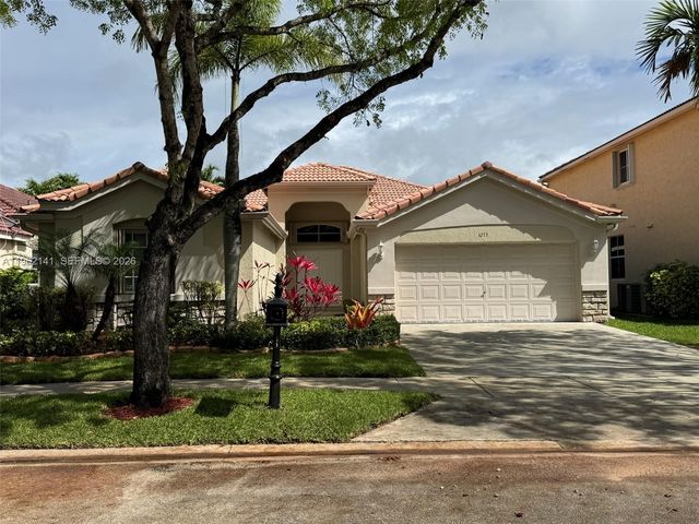 4273 Fox Ridge Dr, Weston, FL 33331
