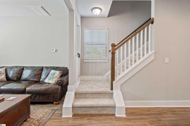 423 Hague Drive, Duncan, SC 29334